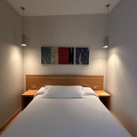 Hostal Aralar Aizoain ภายนอก รูปภาพ
