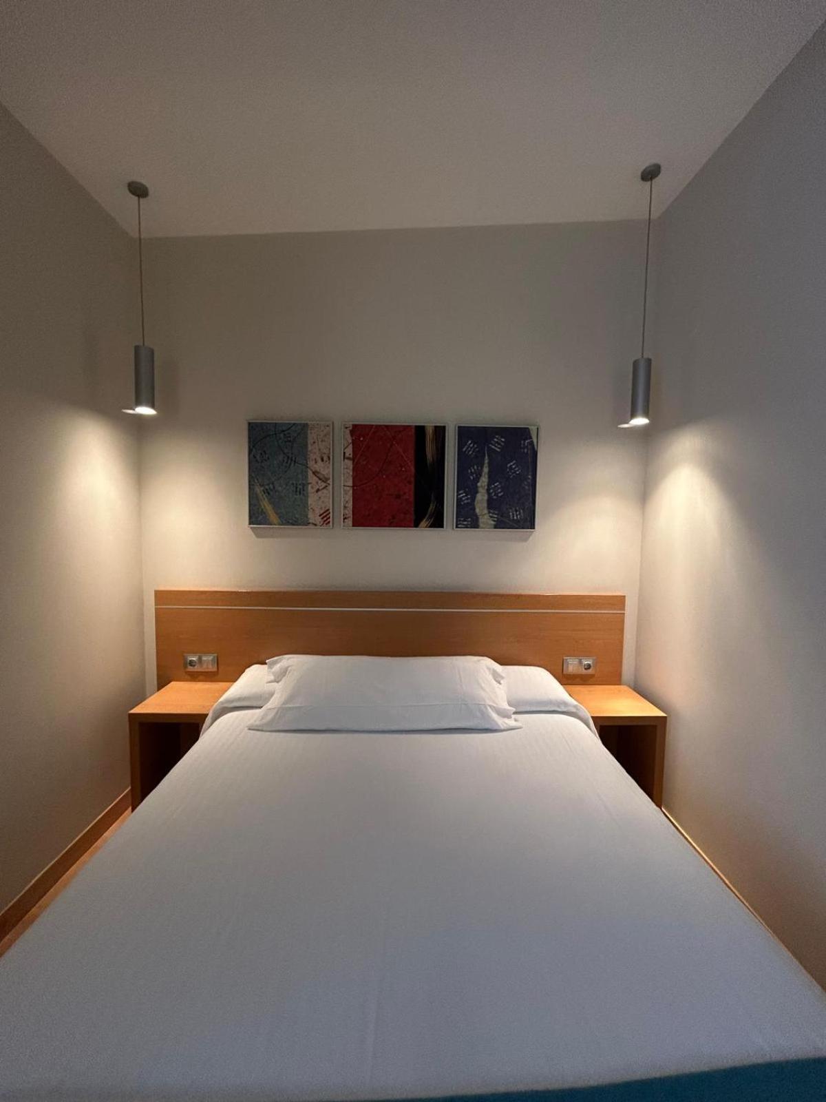 Hostal Aralar Aizoain ภายนอก รูปภาพ