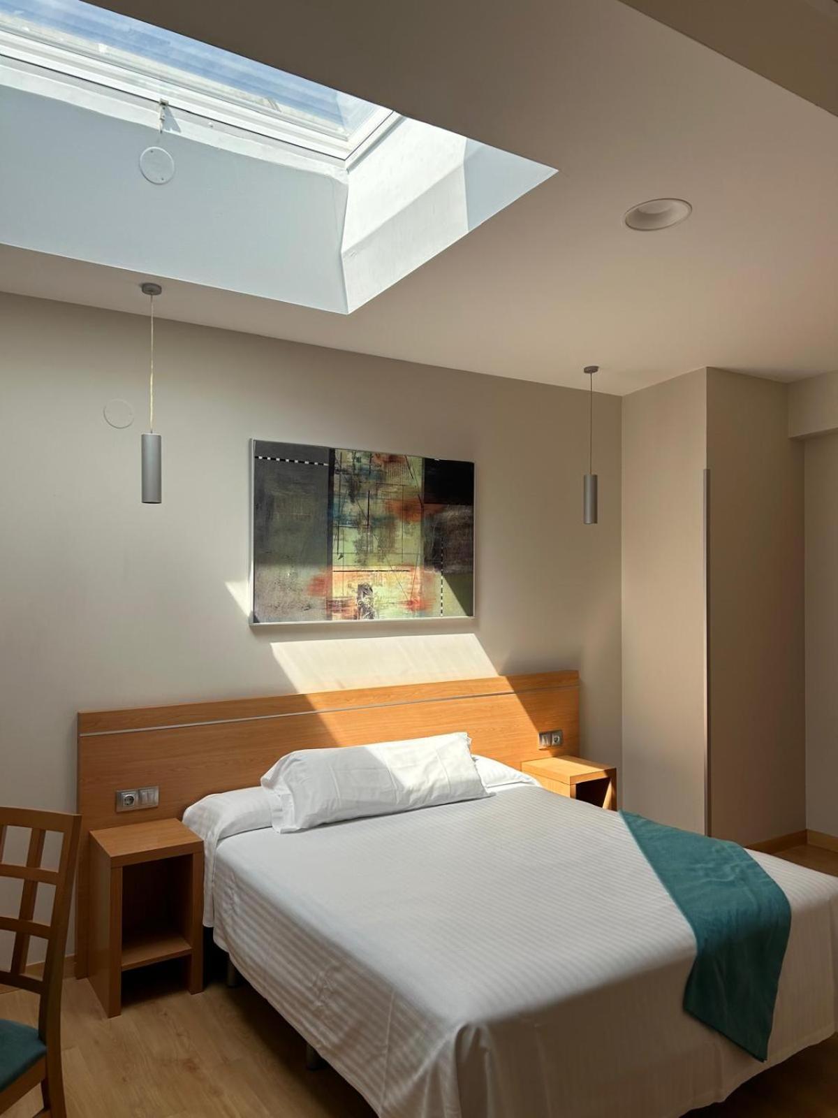 Hostal Aralar Aizoain ภายนอก รูปภาพ